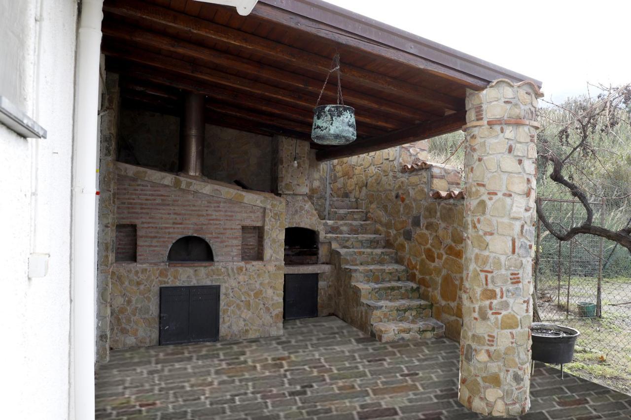 Bed and Breakfast Assabinirica Акведольчи Экстерьер фото